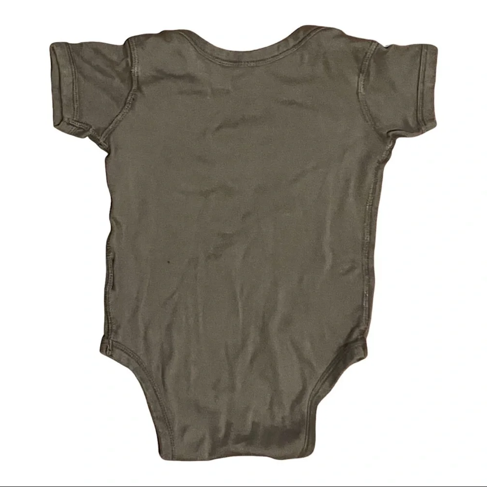 𝅺Rabbit Skins Onesie Size 18M